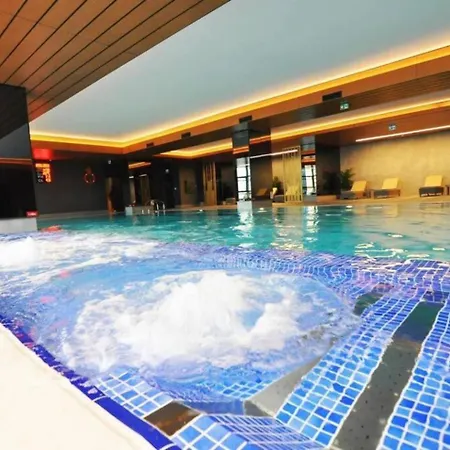 Gorgeous Corner Deluxe 1bd Condopoolviews! #133 Dom wakacyjny