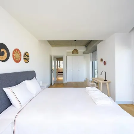 Gorgeous Corner Deluxe 1bd Condopoolviews! #133 איסטמבול