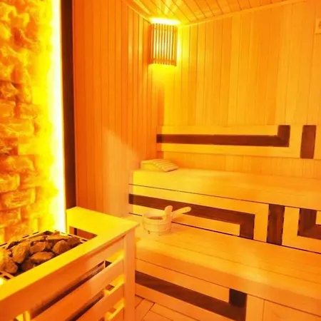 Vakantiehuis Gorgeous Corner Deluxe 1bd Condopoolviews! #133 *